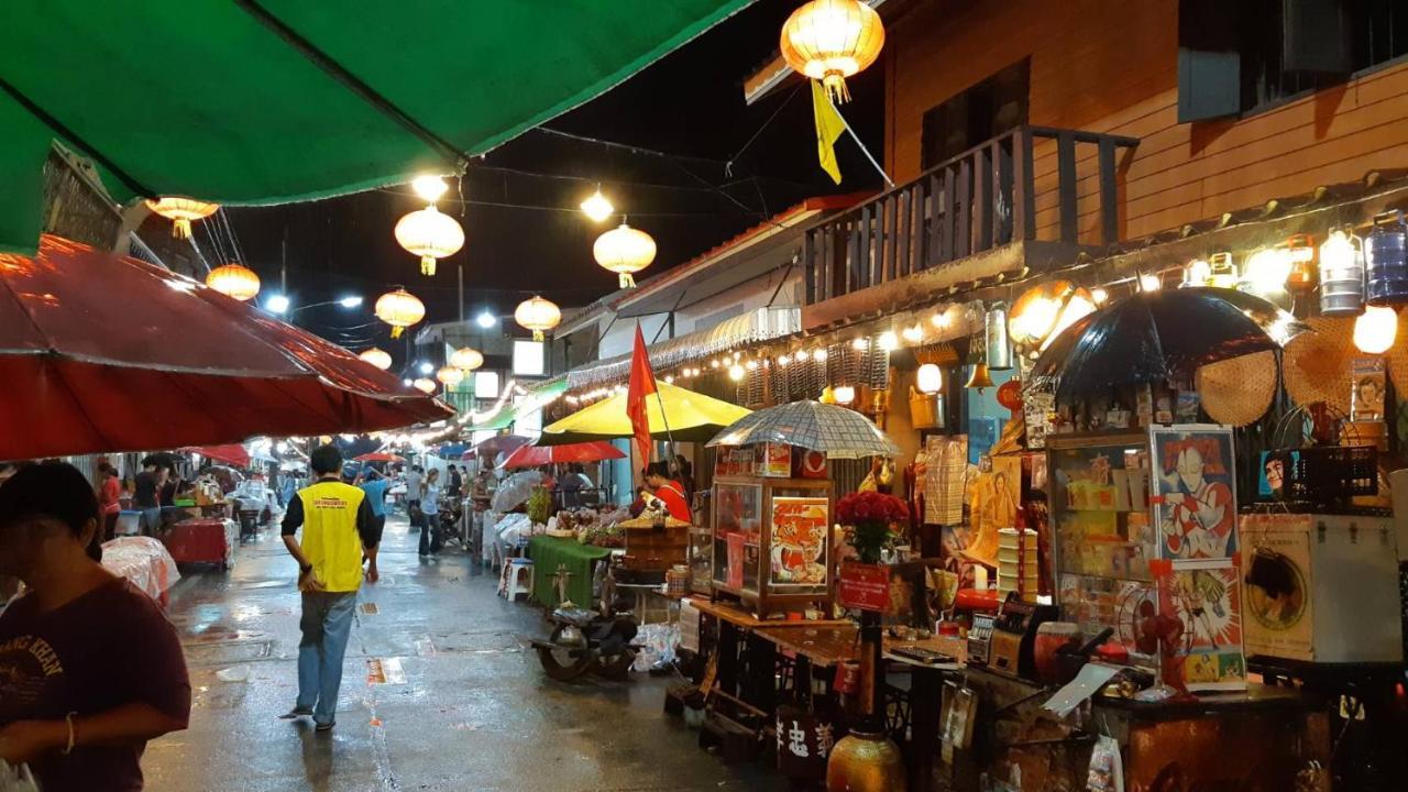 Nong Prue 班内克豪旅馆酒店 外观 照片